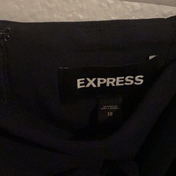 Tie front pencil skirt - Picture 4 of 4